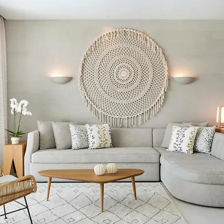 Отель Ikos Aria 5*